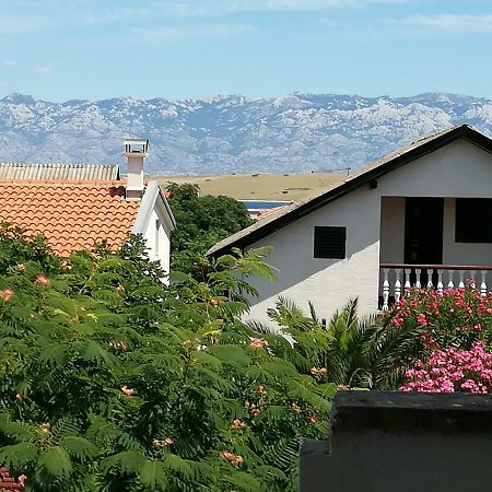 Apartman Zidak Vir Ngoại thất bức ảnh
