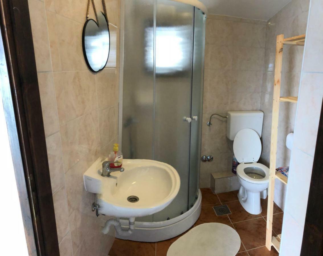 Apartman Zidak Vir Ngoại thất bức ảnh
